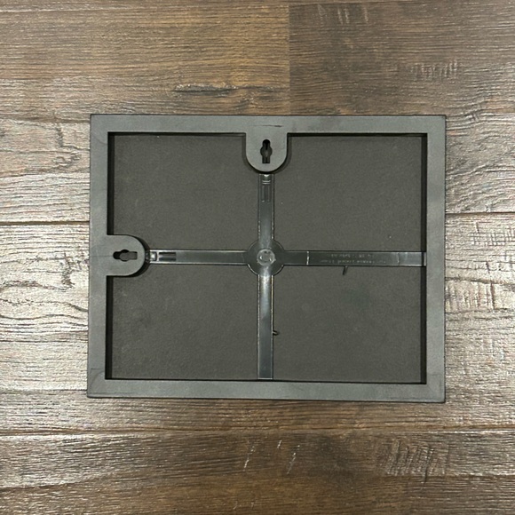 Picture Frame with Picture Inside - Picture 2 of 2